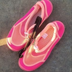 swimming shoes